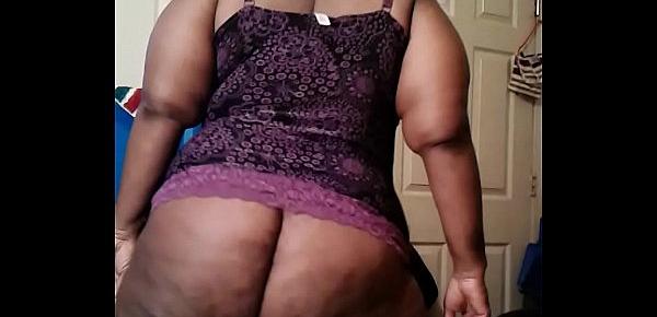  Sexy Sbbw Ms Ann aka Aunt Dee Getting Nasty with Dat Huge Soft Ass